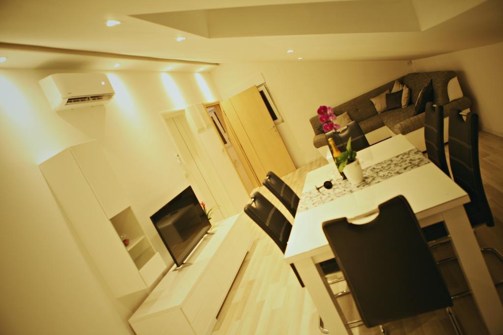 Apartments Sanja Trogir Eksteriør billede